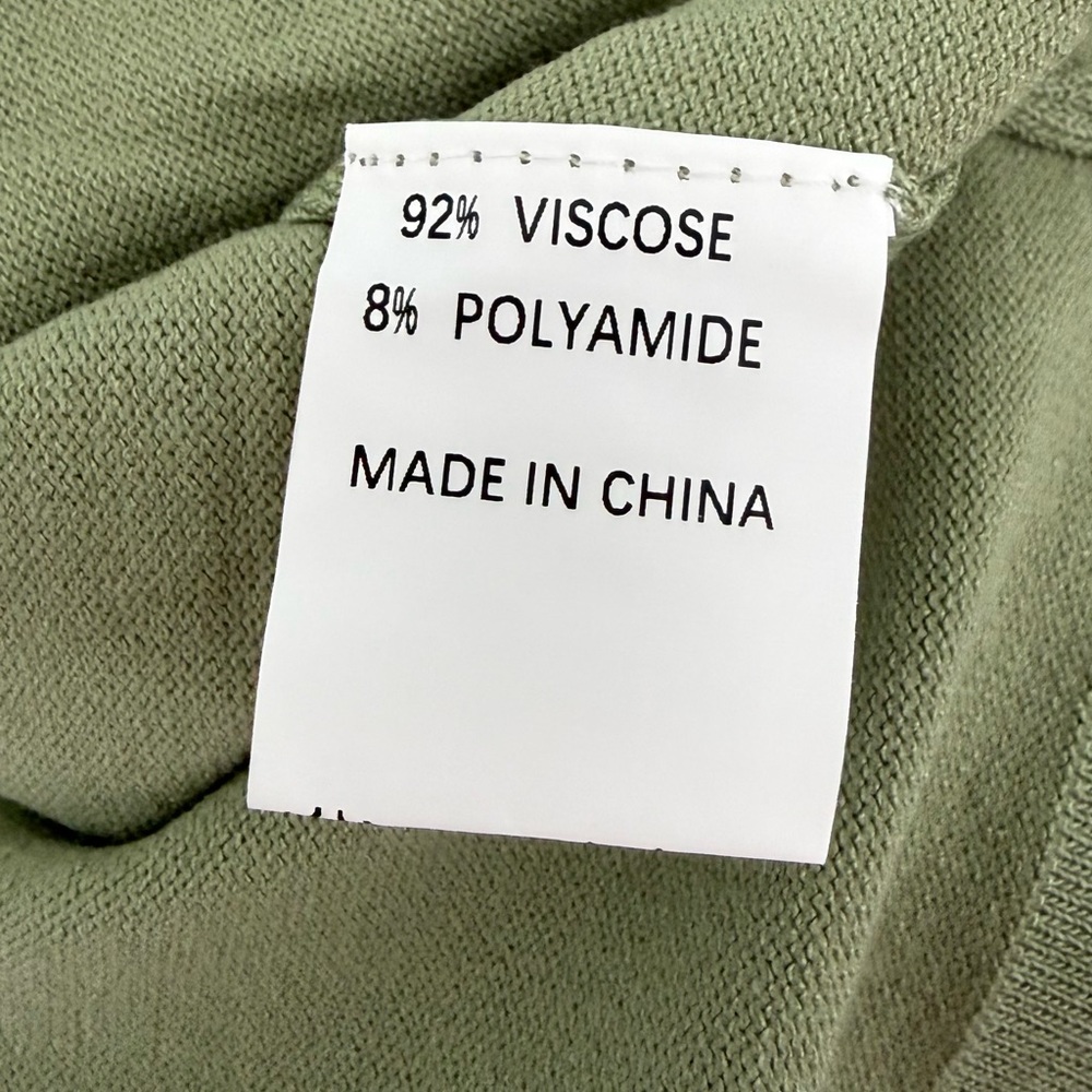 OmicGot Women’s Sz L Light Olive Green Cropped Bolero Cardigan Sweater NWT - Picture 8 of 8